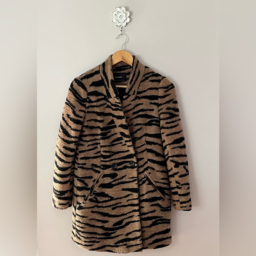 Women’s Stradivarius Tiger Pattern Coat